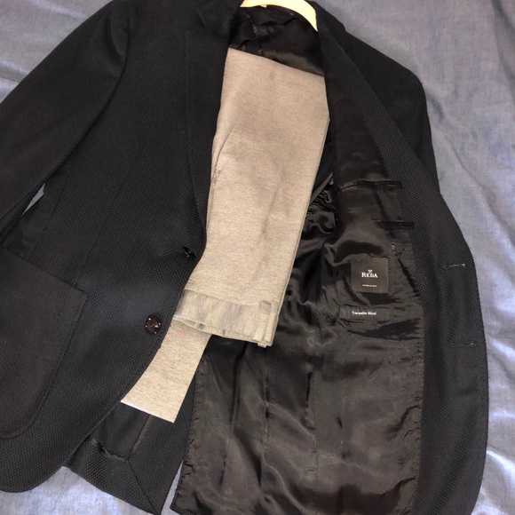 Boss suit jacket and Theory pants - Picture 3 of 16